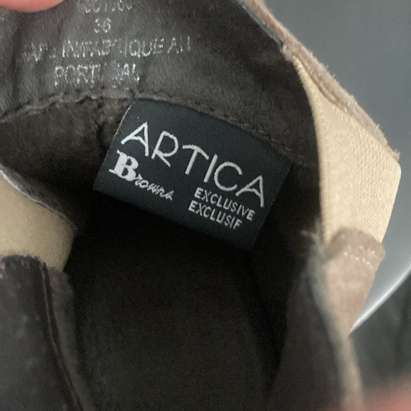 Artica Ankle Boots - Picture 7 of 8